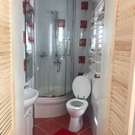 Domek Blisko Jeziora Holiday home *